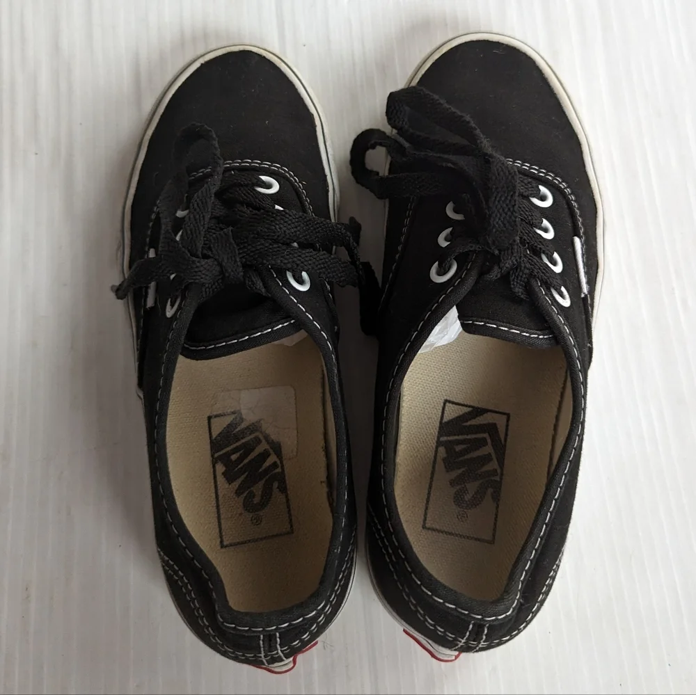 VANS authentic traditional black canvas skate shoes sneakers